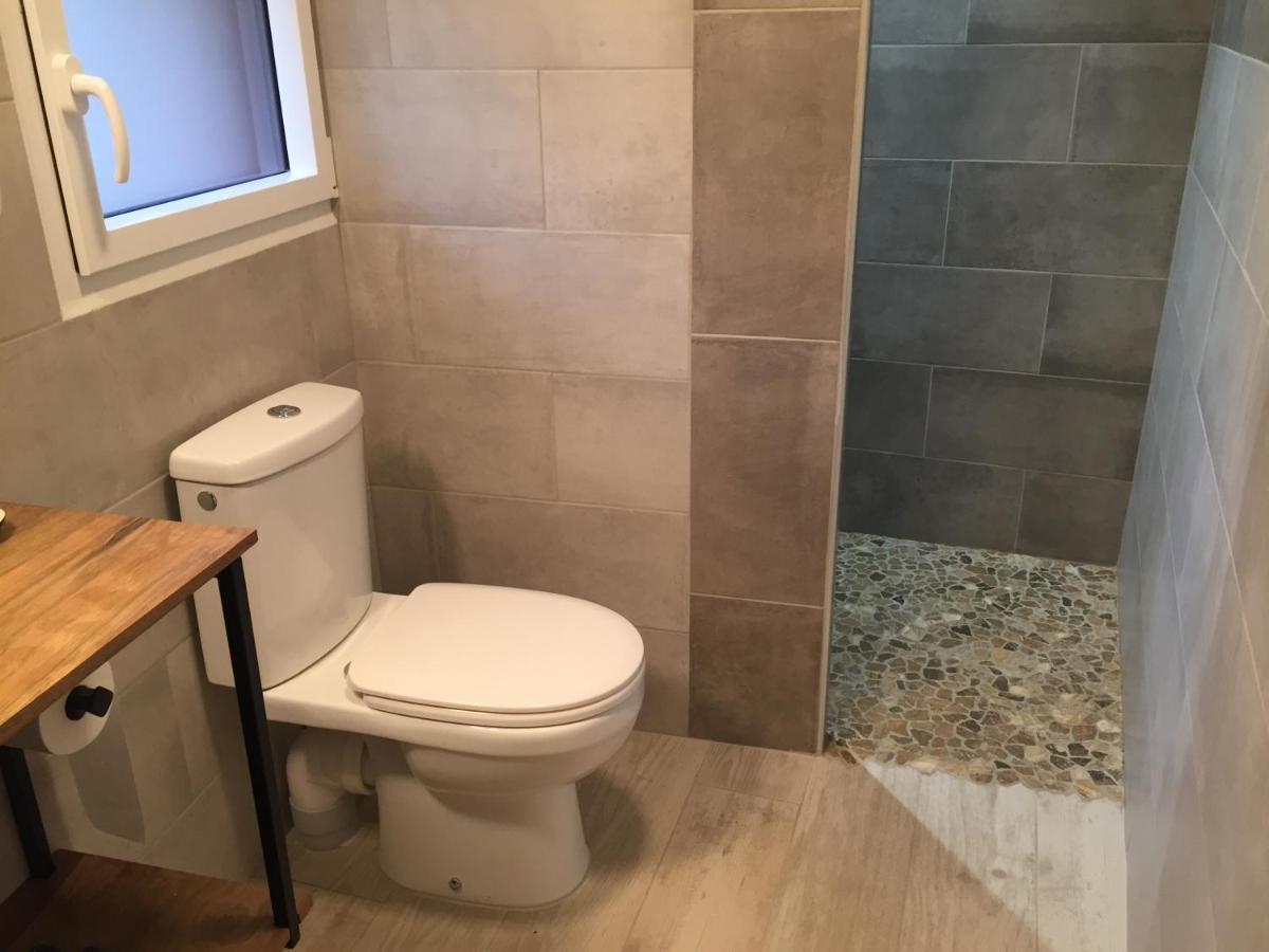 Gite De Gazelle Chambres D'Hote La Vacquerie-et-Saint-Martin-de-Castries Bagian luar foto